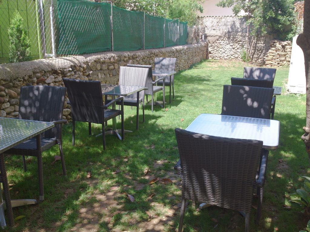 Hotel Les Petits Oreillers Saint-Martin-dʼArdèche Esterno foto